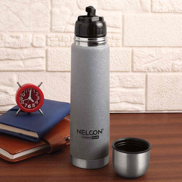 Nelcon Crocz Grey hydra flask hot and cold insulated water bottle, 750ml