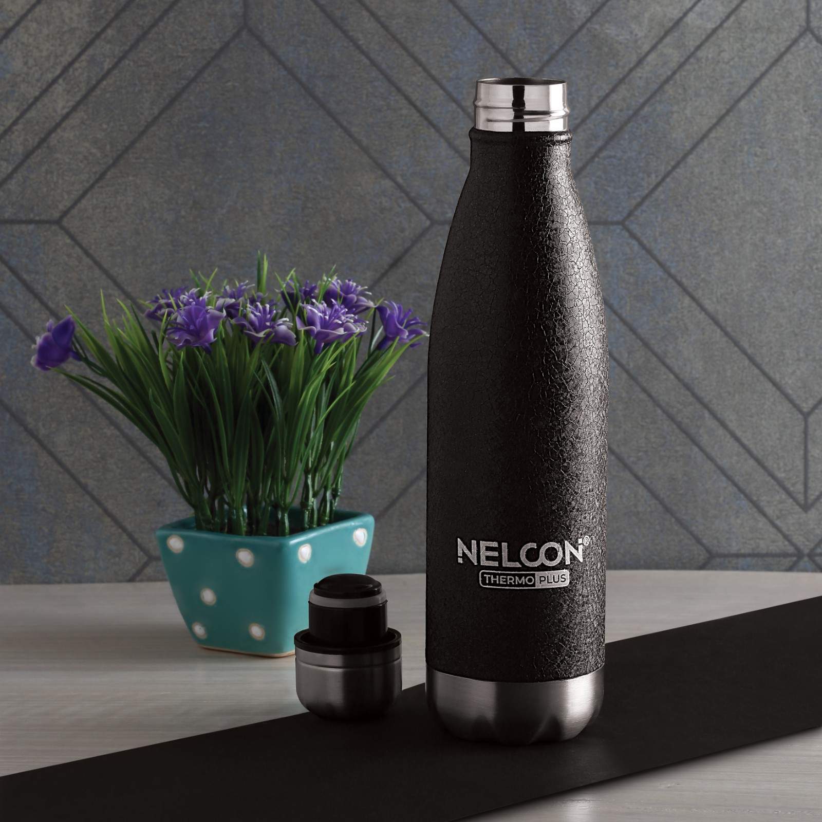 Nelcon Crocz Black cola thermo plus hot and cold bottles, 500ml