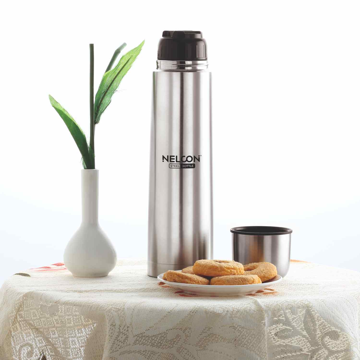 Nelcon Hydra flask insulated 24 hours hot and cold water bottle 1 litre